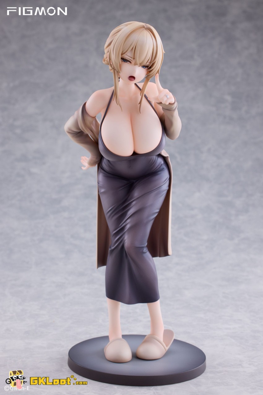 Figmon Studio 1/6 Original Erin - View 2 Figmon Studio 1/6 Original Erin - View 2