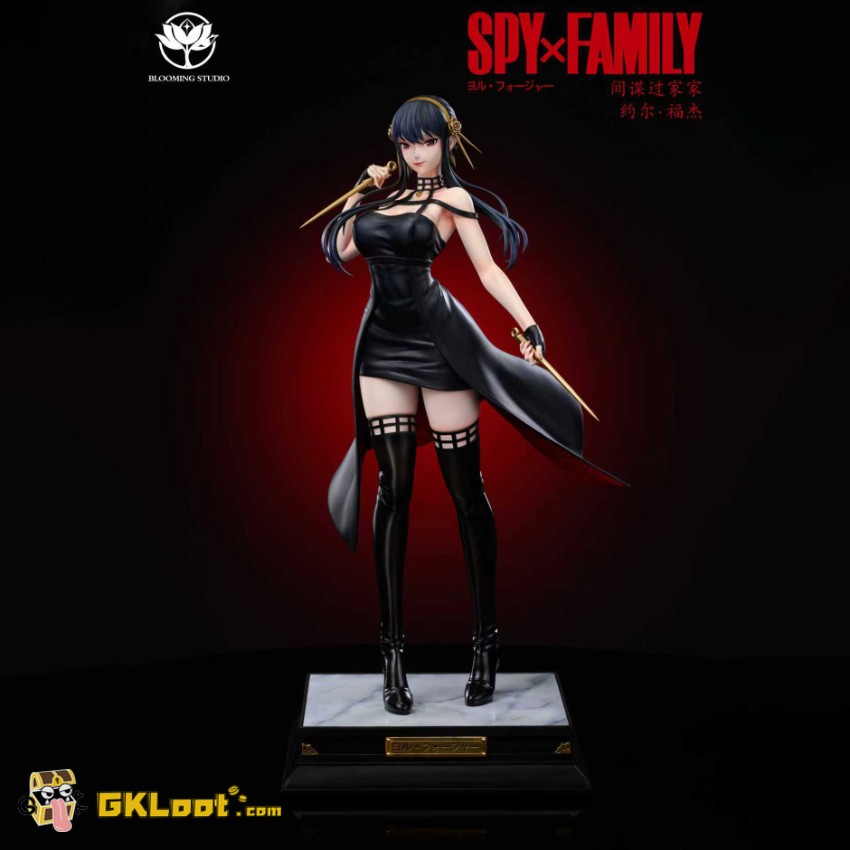 Blooming Studio 1/8 Spy × Family Yor Forger Statue - View 1 Blooming Studio 1/8 Spy × Family Yor Forger Statue - View 1
