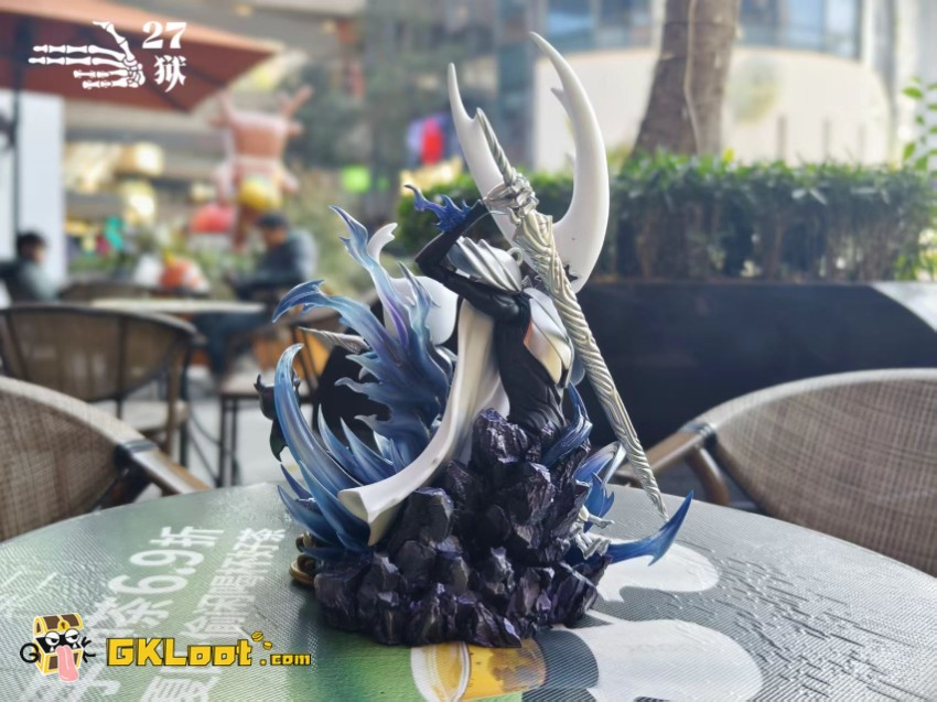 27 Abyss Studio Hollow Knight Pure Vessel & The Knight Statue - View 4 27 Abyss Studio Hollow Knight Pure Vessel & The Knight Statue - View 4