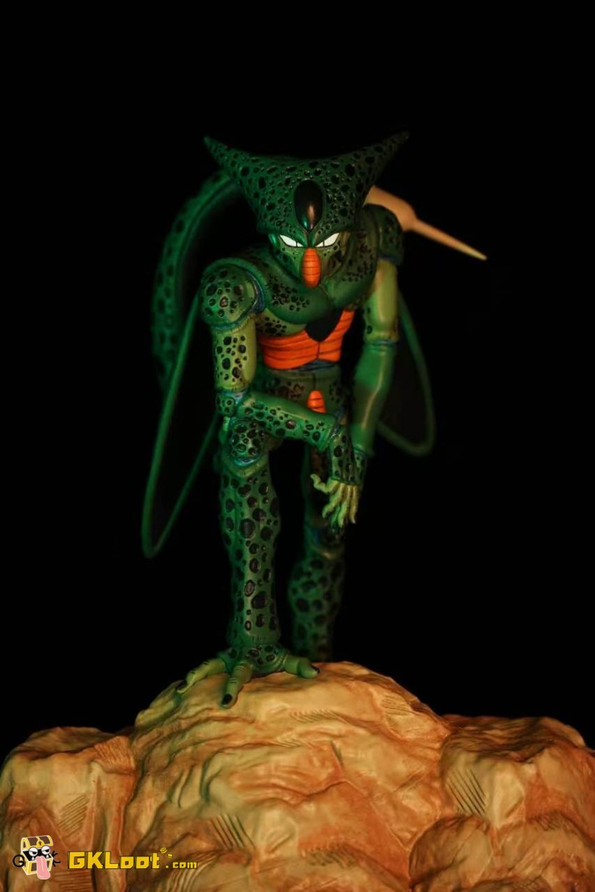 DD Studio Dragon Ball Cell Statue - View 6 DD Studio Dragon Ball Cell Statue - View 6