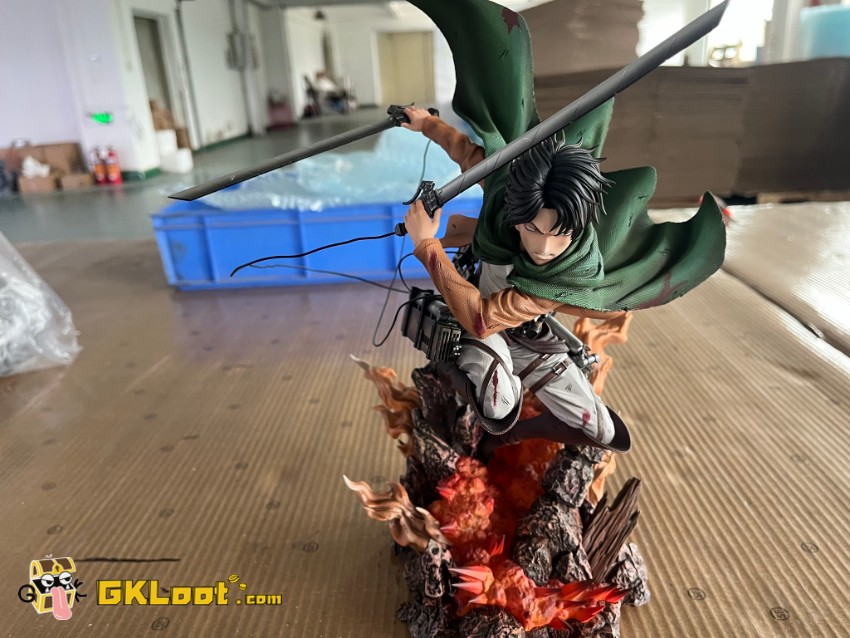 Wawa Studio Attack on Titan Levi Ackerman Statue - View 3 Wawa Studio Attack on Titan Levi Ackerman Statue - View 3