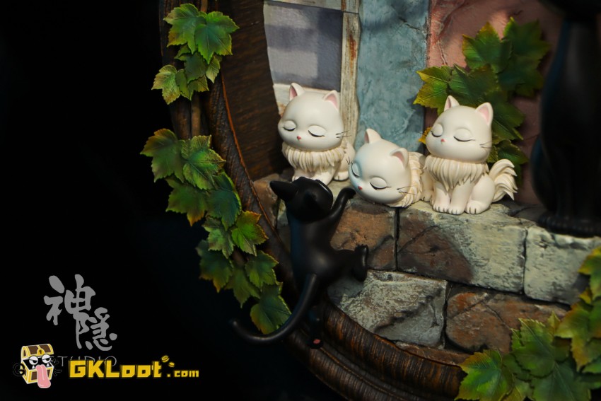 ShenYin Studio Kiki's Delivery Service Jiji and Kittens Statue - View 4 ShenYin Studio Kiki's Delivery Service Jiji and Kittens Statue - View 4