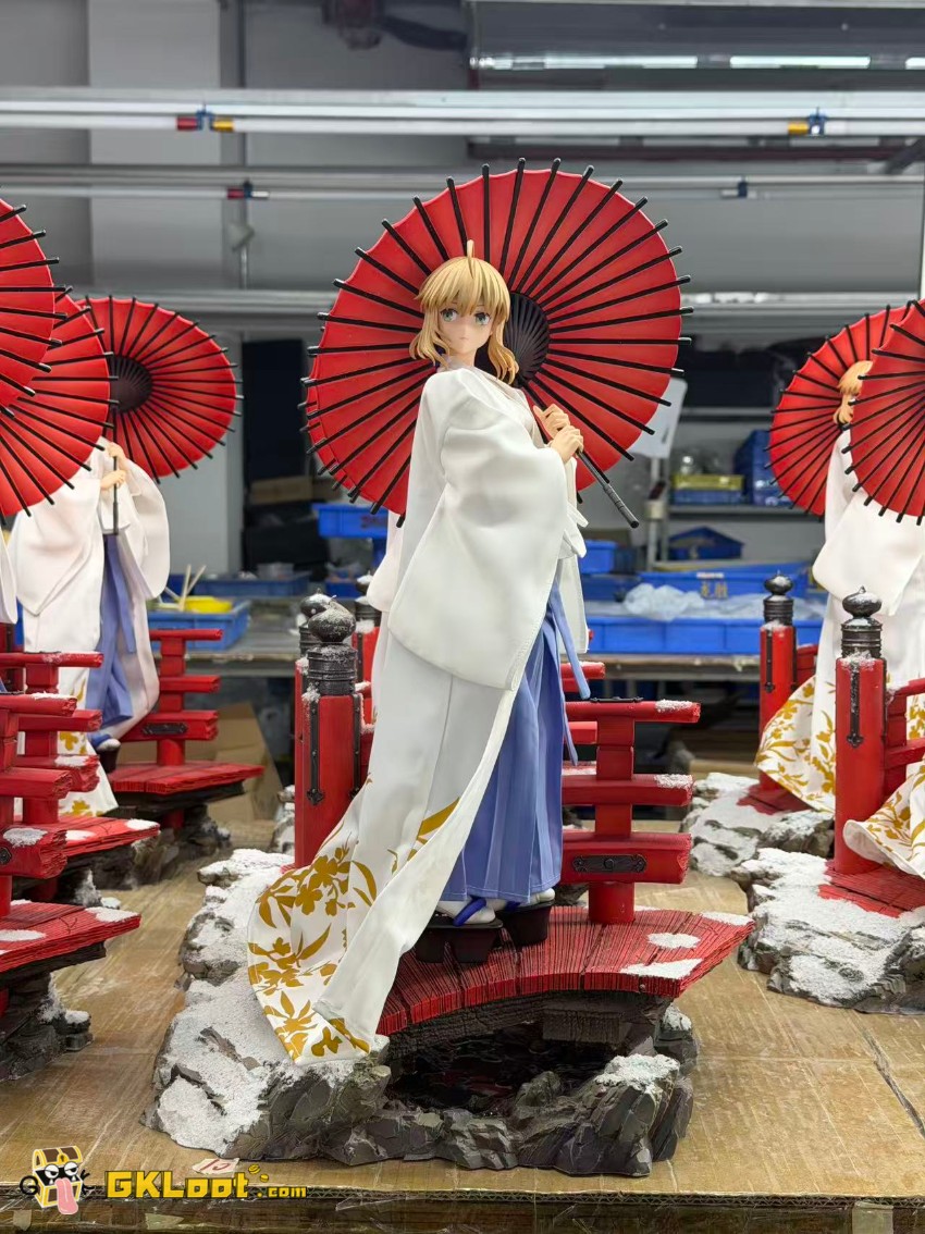 QuietArt Studio 1/4 Fate/Stay Night Saber Artoria Pendragon Statue - View 2 QuietArt Studio 1/4 Fate/Stay Night Saber Artoria Pendragon Statue - View 2