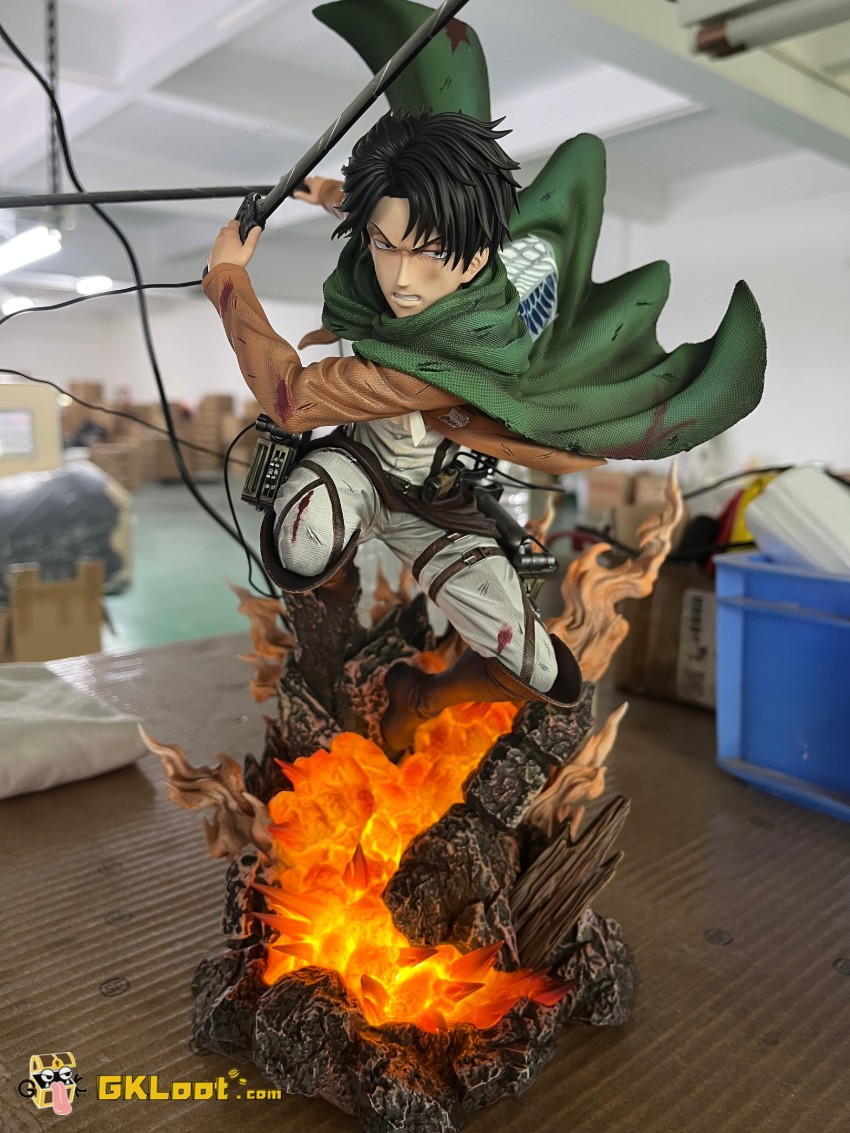 Wawa Studio Attack on Titan Levi Ackerman Statue - View 2 Wawa Studio Attack on Titan Levi Ackerman Statue - View 2
