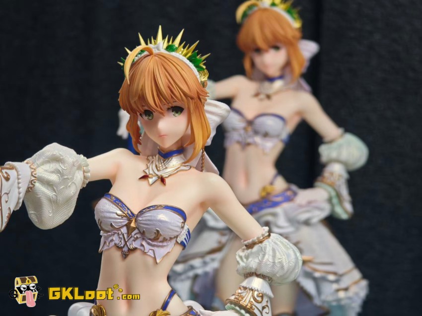 SakuraCore Studio Fate/Stay Night Saber Artoria Pendragon Statue - View 4 SakuraCore Studio Fate/Stay Night Saber Artoria Pendragon Statue - View 4