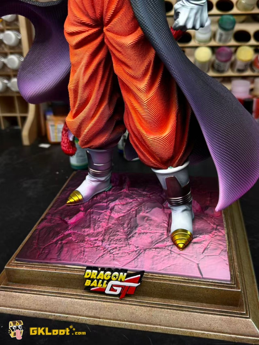 Sup Studio Dragon Ball Vegito Statue - View 2 Sup Studio Dragon Ball Vegito Statue - View 2