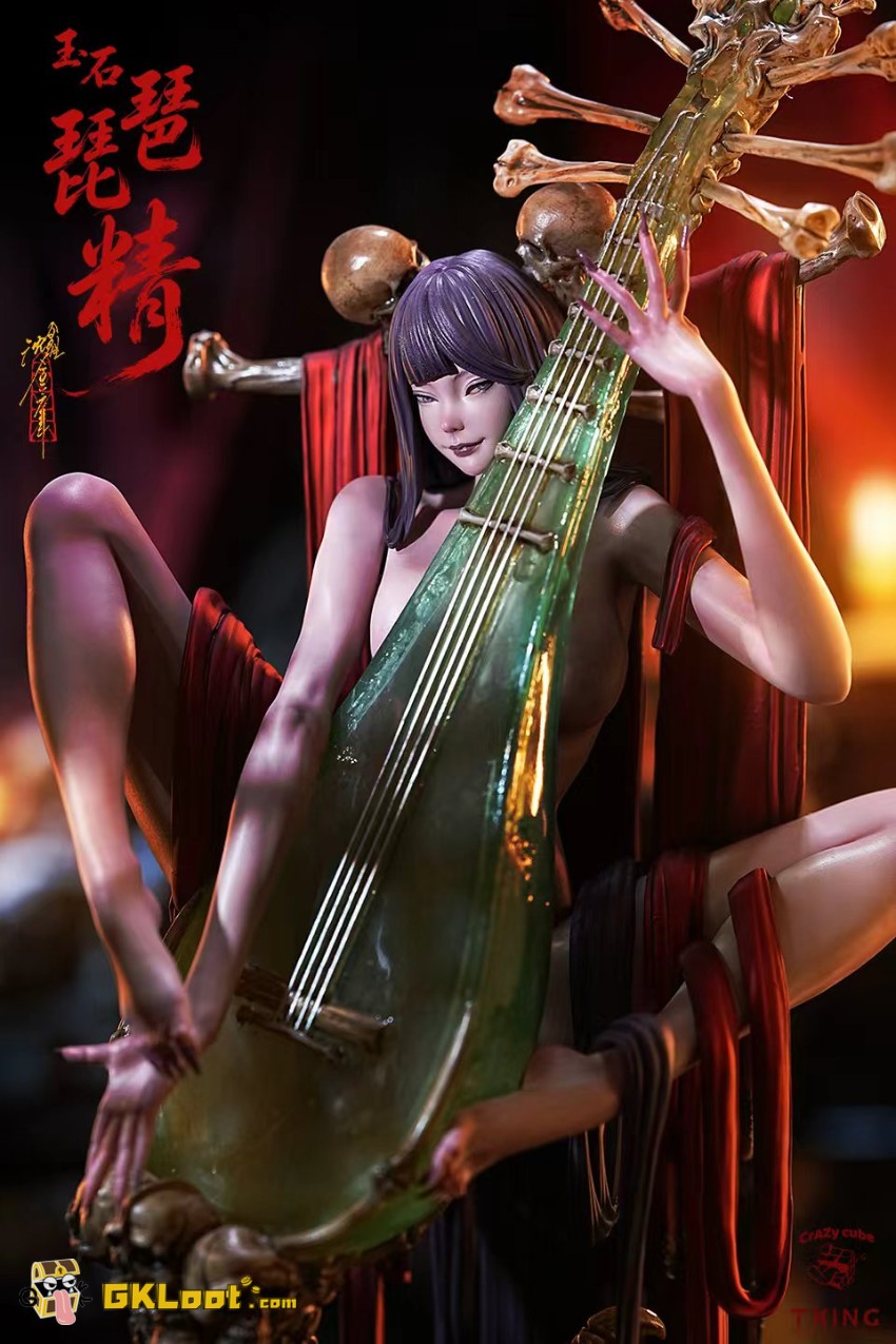 Crazy Cube & TKing Toys Studio 1/6 Original Jade Pipa Spirit Statue - View 3 Crazy Cube & TKing Toys Studio 1/6 Original Jade Pipa Spirit Statue - View 3