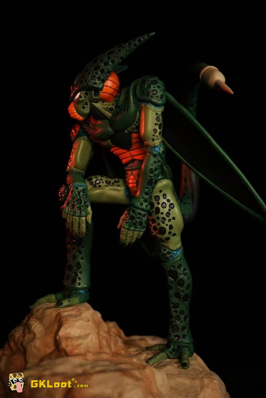 DD Studio Dragon Ball Cell Statue - View 2 DD Studio Dragon Ball Cell Statue - View 2