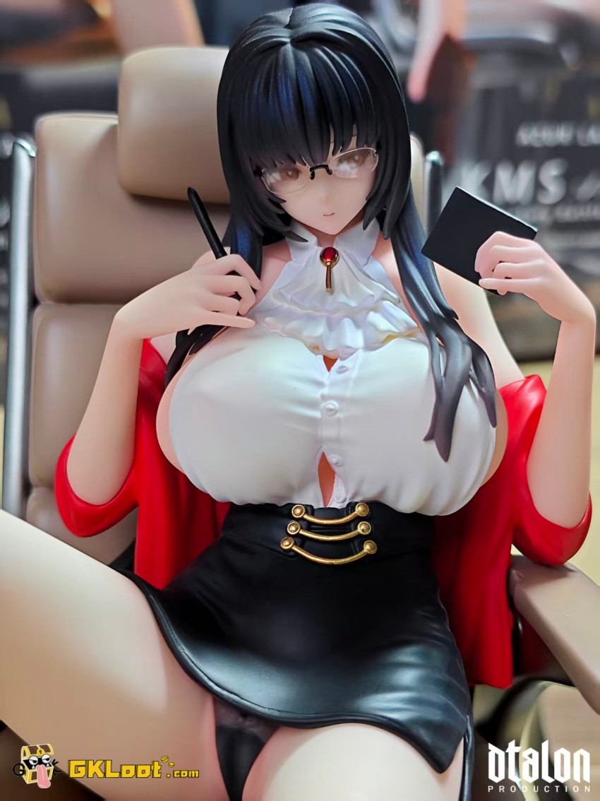 Dtalon Studio Azur Lane KMS Alvitr Statue - View 3 Dtalon Studio Azur Lane KMS Alvitr Statue - View 3