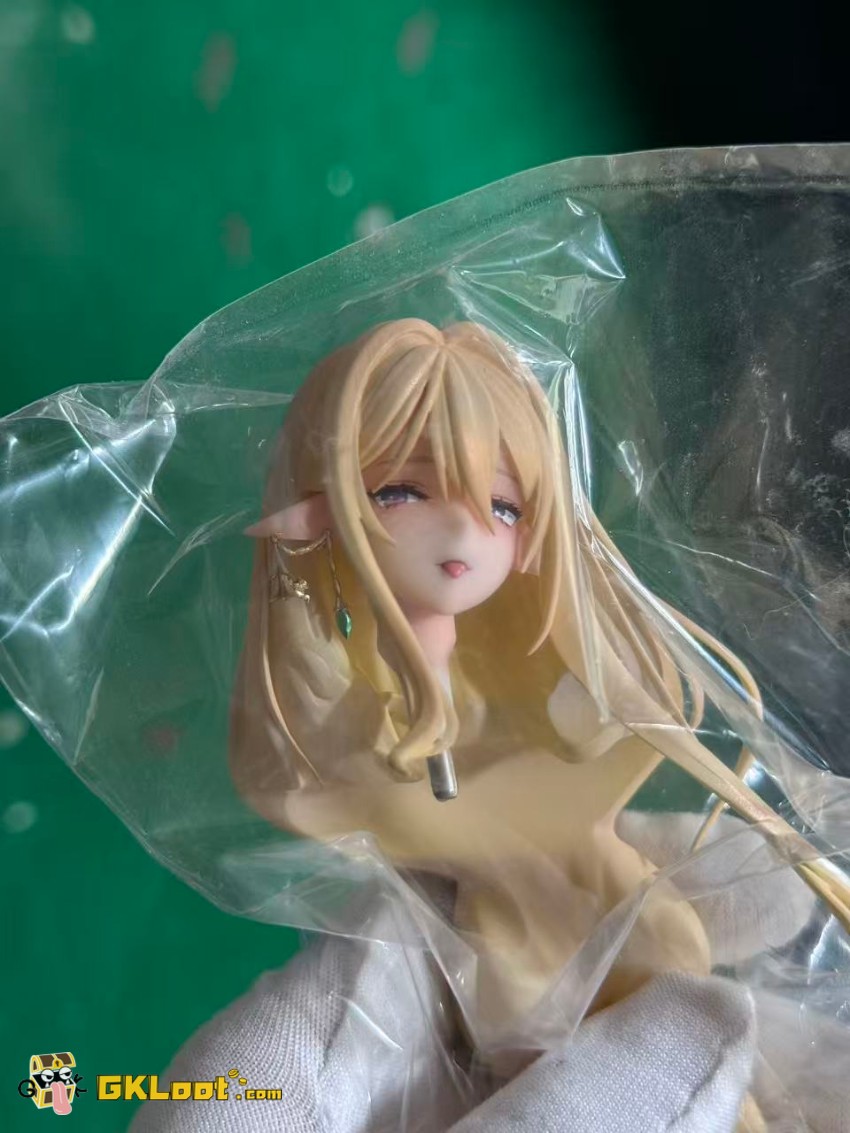 YaoMengMeng Studio Azur Lane HNLMS Gouden Leeuw Statue - View 1 YaoMengMeng Studio Azur Lane HNLMS Gouden Leeuw Statue - View 1