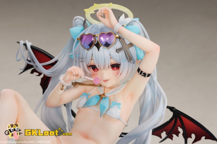 PURE Studio 1/6 Original Silver Haired Girl - View 14 PURE Studio 1/6 Original Silver Haired Girl - View 14