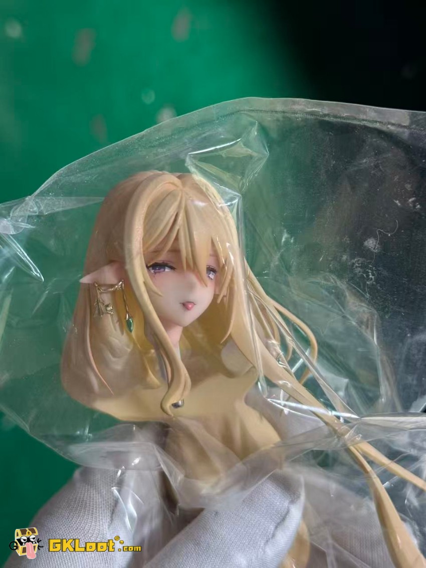 YaoMengMeng Studio Azur Lane HNLMS Gouden Leeuw Statue - View 2 YaoMengMeng Studio Azur Lane HNLMS Gouden Leeuw Statue - View 2