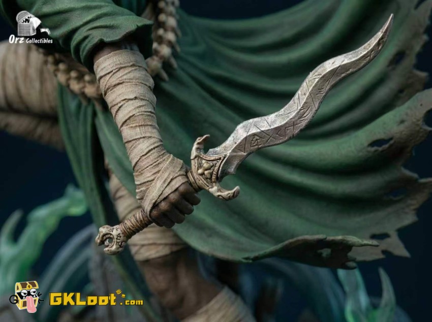 Orz Collectibles Studio Slay the Spire The Silent Statue - View 3 Orz Collectibles Studio Slay the Spire The Silent Statue - View 3