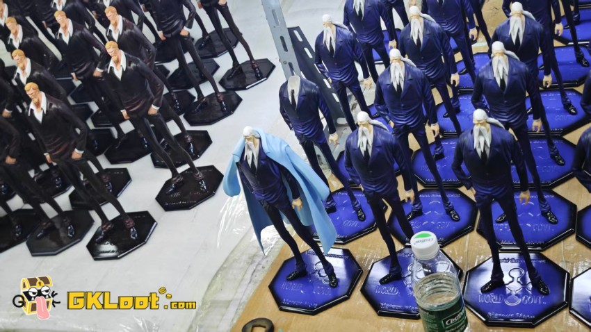 Dragon Tiger Studio One Piece Five Elders & Imu Statue - View 5 Dragon Tiger Studio One Piece Five Elders & Imu Statue - View 5
