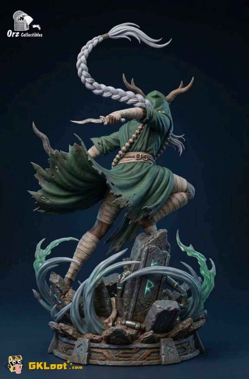Orz Collectibles Studio Slay the Spire The Silent Statue - View 6 Orz Collectibles Studio Slay the Spire The Silent Statue - View 6