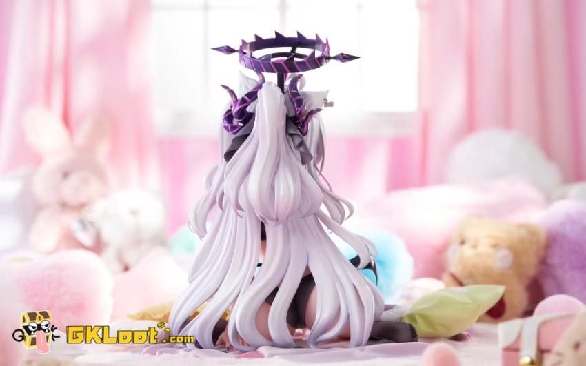 RG Studio 1/6 Blue Archive Sorasaki Hina Statue - View 4 RG Studio 1/6 Blue Archive Sorasaki Hina Statue - View 4