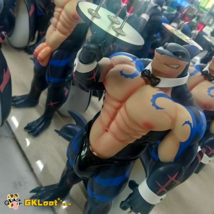 Xiong Bao Studio 1/6 XXL WOOFIA Capt. Locke Statue - View 1 Xiong Bao Studio 1/6 XXL WOOFIA Capt. Locke Statue - View 1