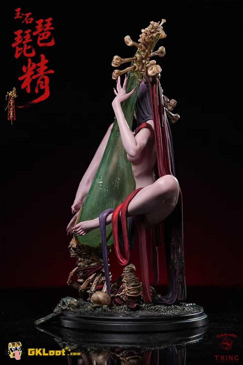 Crazy Cube & TKing Toys Studio 1/6 Original Jade Pipa Spirit Statue - View 6 Crazy Cube & TKing Toys Studio 1/6 Original Jade Pipa Spirit Statue - View 6