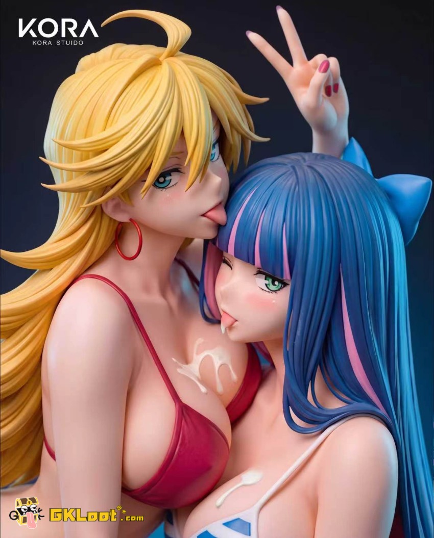 KORA Studio 1/6 Panty & Stocking with Garterbelt Stocking Anarchy & Panty Anarchy Statue - View 3 KORA Studio 1/6 Panty & Stocking with Garterbelt Stocking Anarchy & Panty Anarchy Statue - View 3