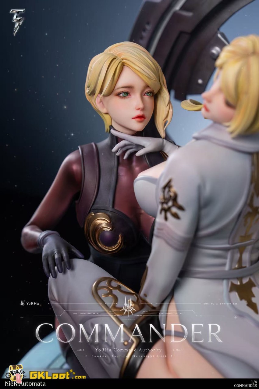 Thunder Studio 1/4 NieR:Automata Commander White & Attendant Statue - View 4 Thunder Studio 1/4 NieR:Automata Commander White & Attendant Statue - View 4