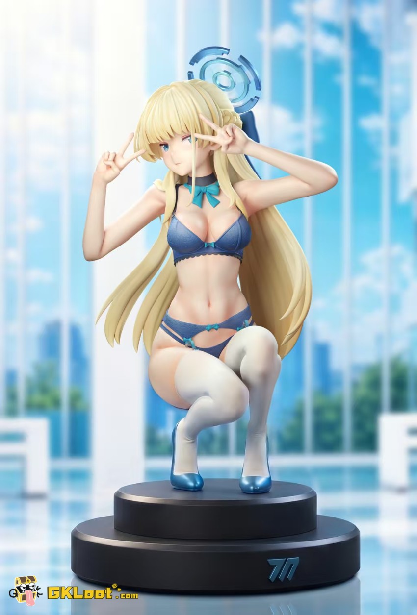 Bust Studio 1/6 Blue Archive Asuma Toki Statue - View 5 Bust Studio 1/6 Blue Archive Asuma Toki Statue - View 5