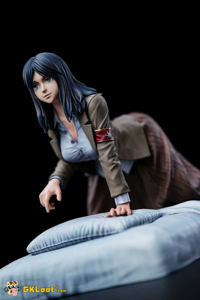 Coordinate Studio 1/6 Attack on Titan Pieck Finger Statue - View 2 Coordinate Studio 1/6 Attack on Titan Pieck Finger Statue - View 2