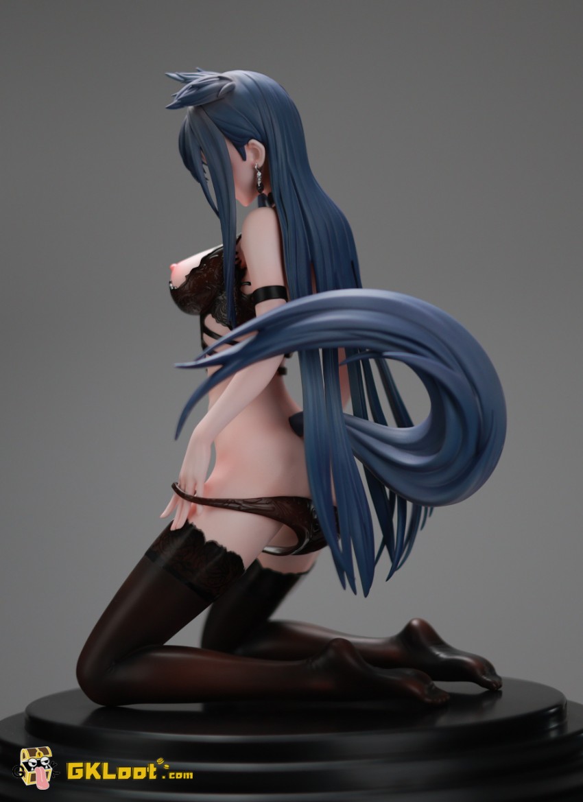 FlawLess Studio 1/4 Arknights Texas Statue - View 2 FlawLess Studio 1/4 Arknights Texas Statue - View 2