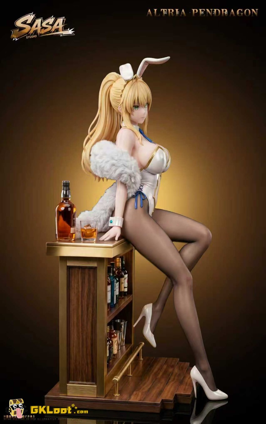 SASA Studio 1/5 Fate/Stay Night Saber Artoria Pendragon Statue - View 7 SASA Studio 1/5 Fate/Stay Night Saber Artoria Pendragon Statue - View 7