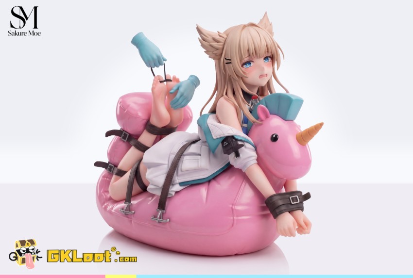 Sakure Moe Studio 1/6 Arknights Perlica Statue - View 3 Sakure Moe Studio 1/6 Arknights Perlica Statue - View 3