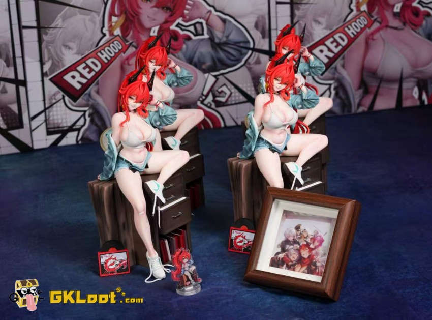 New Age Studio Goddess of Victory: Nikke Red Hood Statue - View 1 New Age Studio Goddess of Victory: Nikke Red Hood Statue - View 1