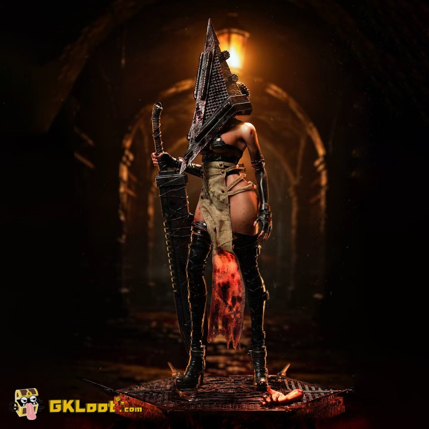 Wanneng Toys Studio 1/6 Silent Hill Pyramid Head Action Figure - View 1 Wanneng Toys Studio 1/6 Silent Hill Pyramid Head Action Figure - View 1