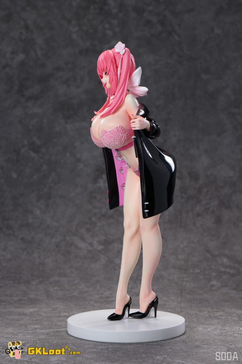 SODA Studio 1/6 Goddess of Victory: Nikke Dorothy Statue - View 3 SODA Studio 1/6 Goddess of Victory: Nikke Dorothy Statue - View 3