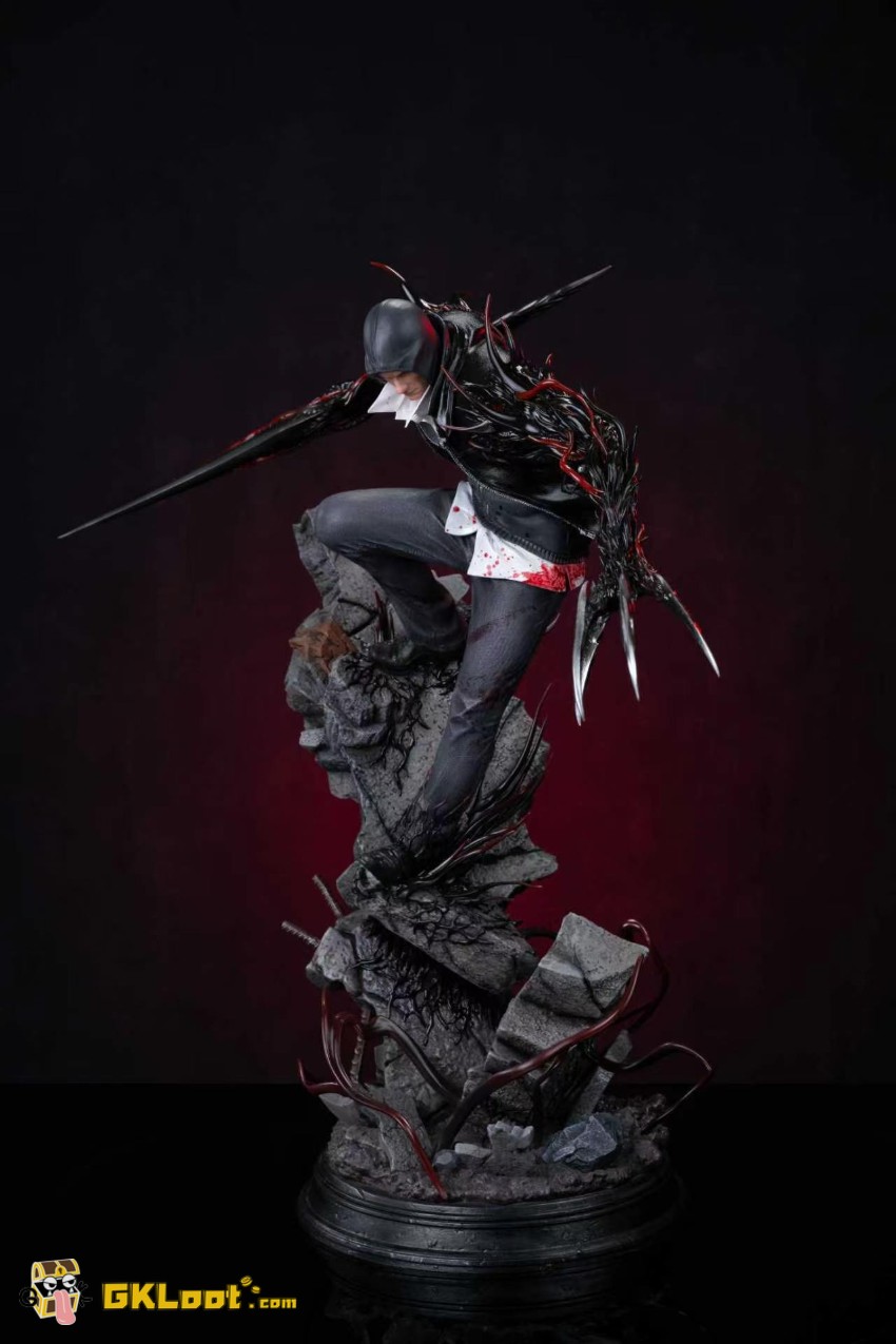 Sword & Wing Studio Prototype Alex Mercer Statue - View 4 Sword & Wing Studio Prototype Alex Mercer Statue - View 4