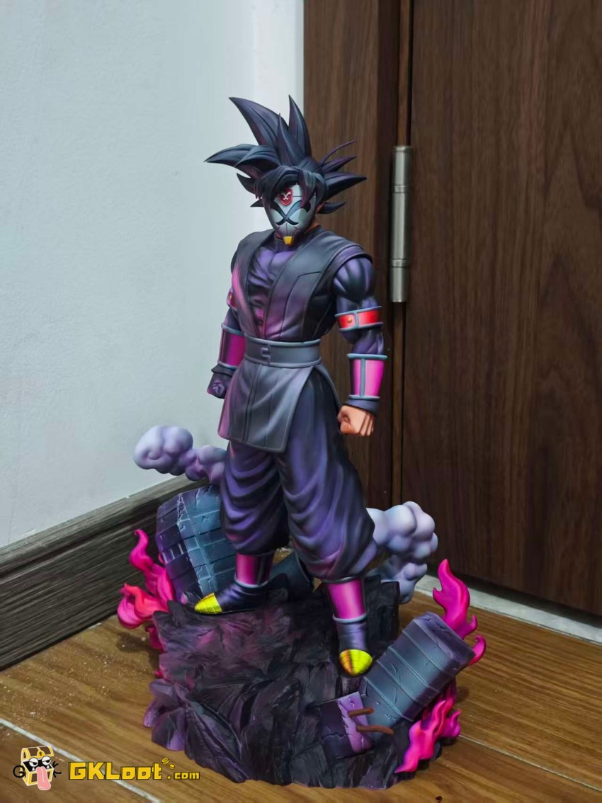 AW Studio 1/6 Dragon Ball Goku Black Statue - View 13 AW Studio 1/6 Dragon Ball Goku Black Statue - View 13