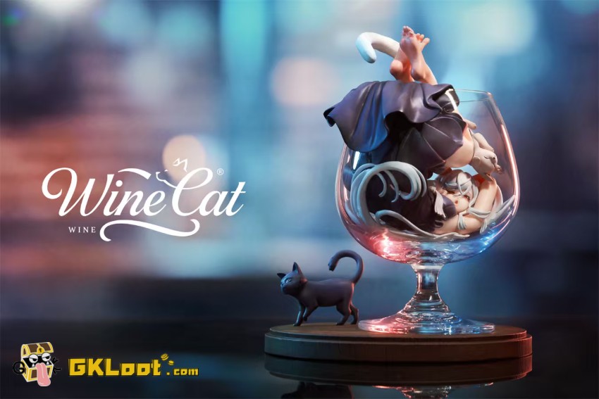 WeArtDoing Studio Original Wine Cat Statue - View 5 WeArtDoing Studio Original Wine Cat Statue - View 5