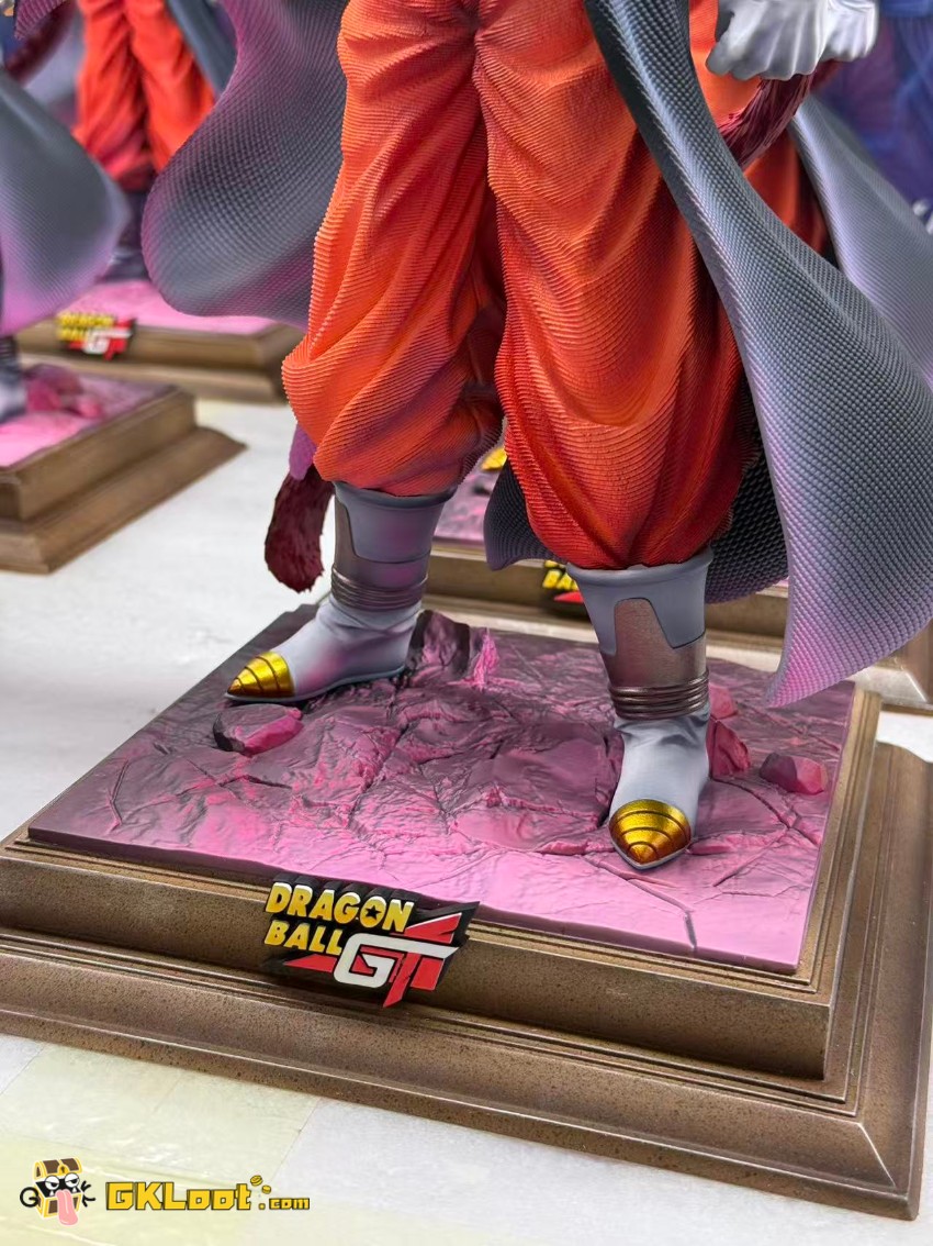 Sup Studio Dragon Ball Vegetto Statue - View 5 Sup Studio Dragon Ball Vegetto Statue - View 5