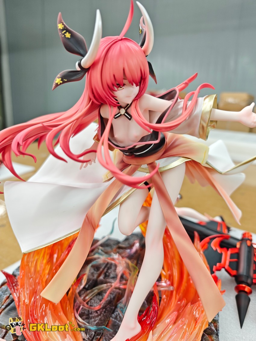 CY Studio 1/6 Date A Live Kotori Itsuka Statue - View 2 CY Studio 1/6 Date A Live Kotori Itsuka Statue - View 2