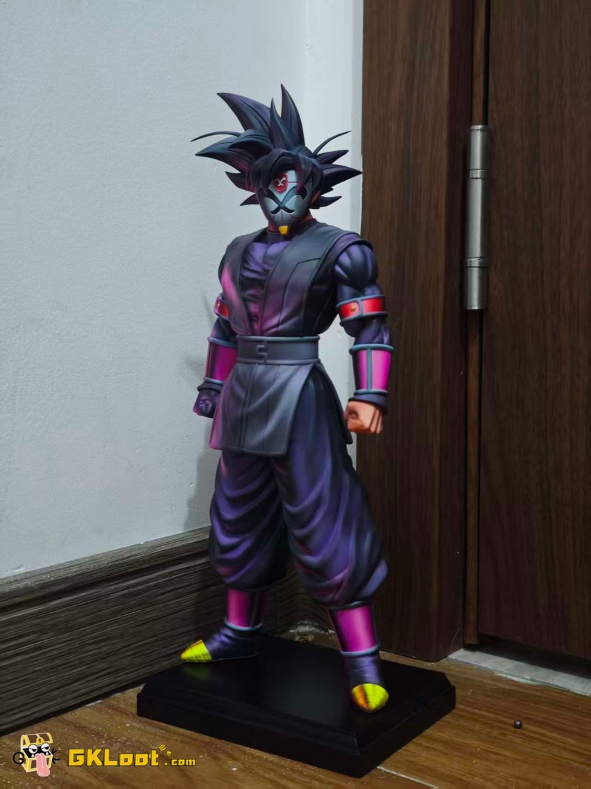 AW Studio 1/6 Dragon Ball Goku Black Statue - View 17 AW Studio 1/6 Dragon Ball Goku Black Statue - View 17