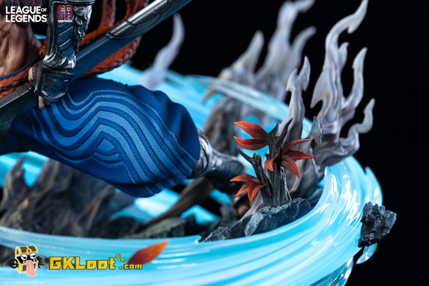 Jimei Palace Studio League of Legends Yasuo Statue w/ LED - View 12 Jimei Palace Studio League of Legends Yasuo Statue w/ LED - View 12