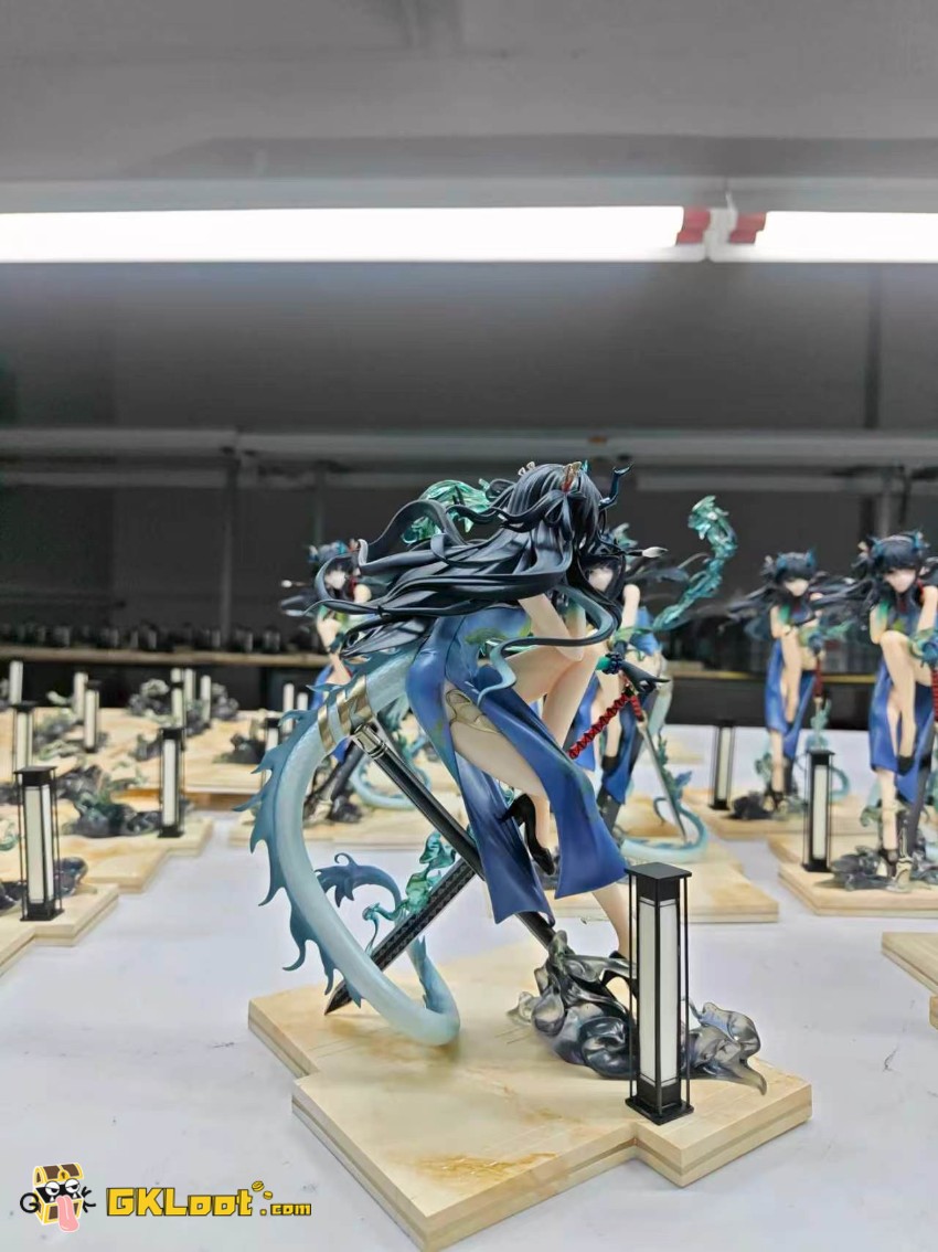 Miao Wu Studio Arknights Dusk Statue - View 1 Miao Wu Studio Arknights Dusk Statue - View 1