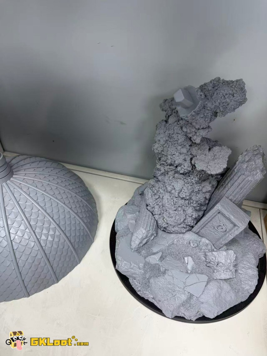 Yunyu Studio 1/6 Love and Deepspace Rafayel Statue - View 3 Yunyu Studio 1/6 Love and Deepspace Rafayel Statue - View 3