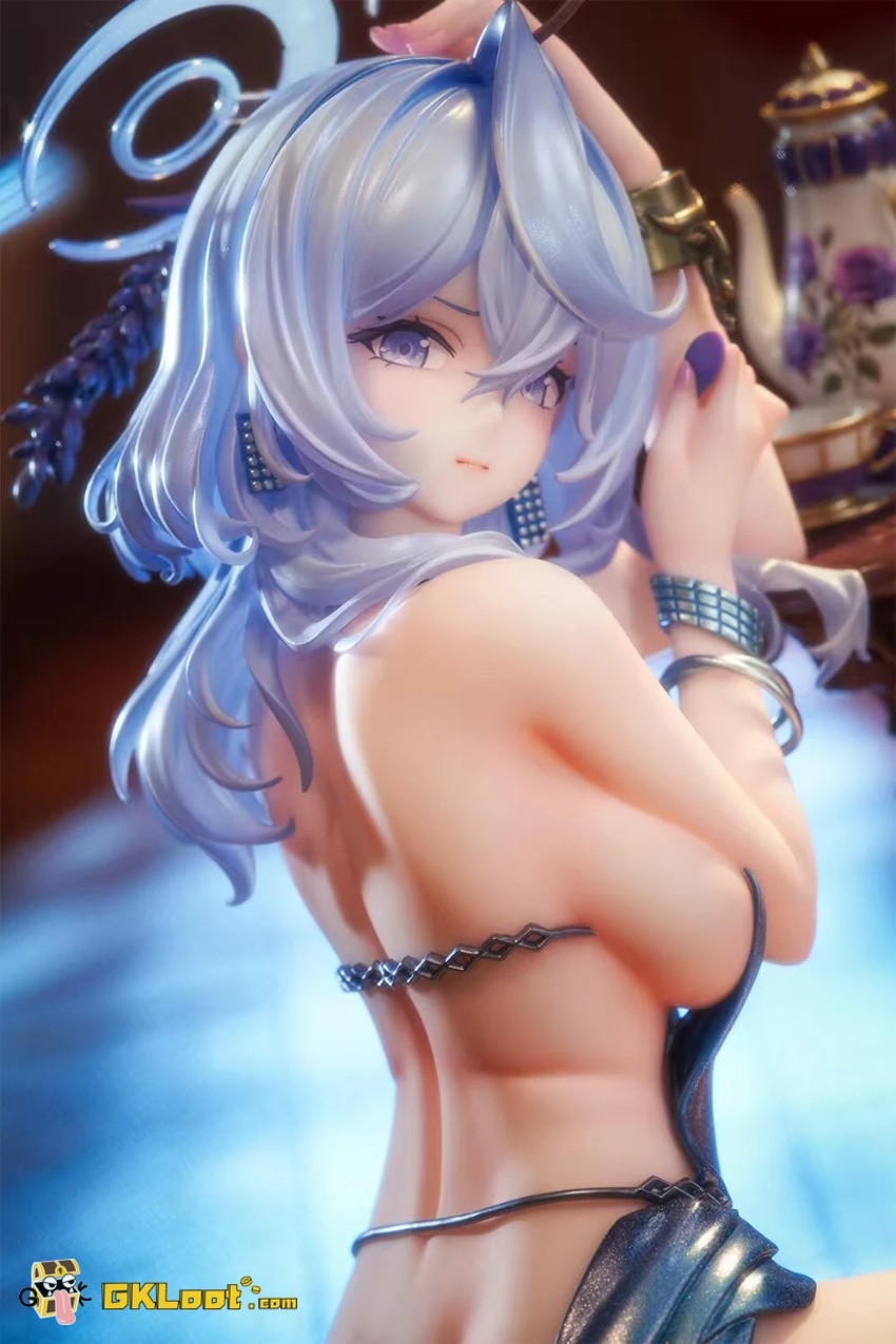 Miao Wu Studio 1/7 Blue Archive Amau Ako Statue - View 4 Miao Wu Studio 1/7 Blue Archive Amau Ako Statue - View 4