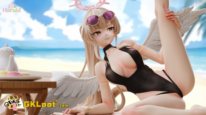 Haruhi Studio 1/6 Blue Archive Kirifuji Nagisa Statue - View 1 Haruhi Studio 1/6 Blue Archive Kirifuji Nagisa Statue - View 1
