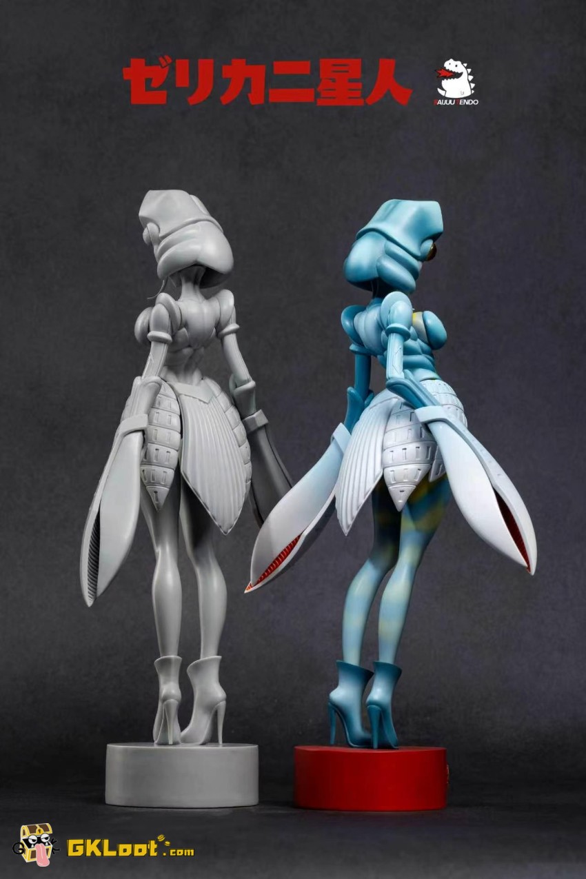 KAIJUU TENDO Studio 1/6 Ultraman Alien Baltan Statue - View 7 KAIJUU TENDO Studio 1/6 Ultraman Alien Baltan Statue - View 7