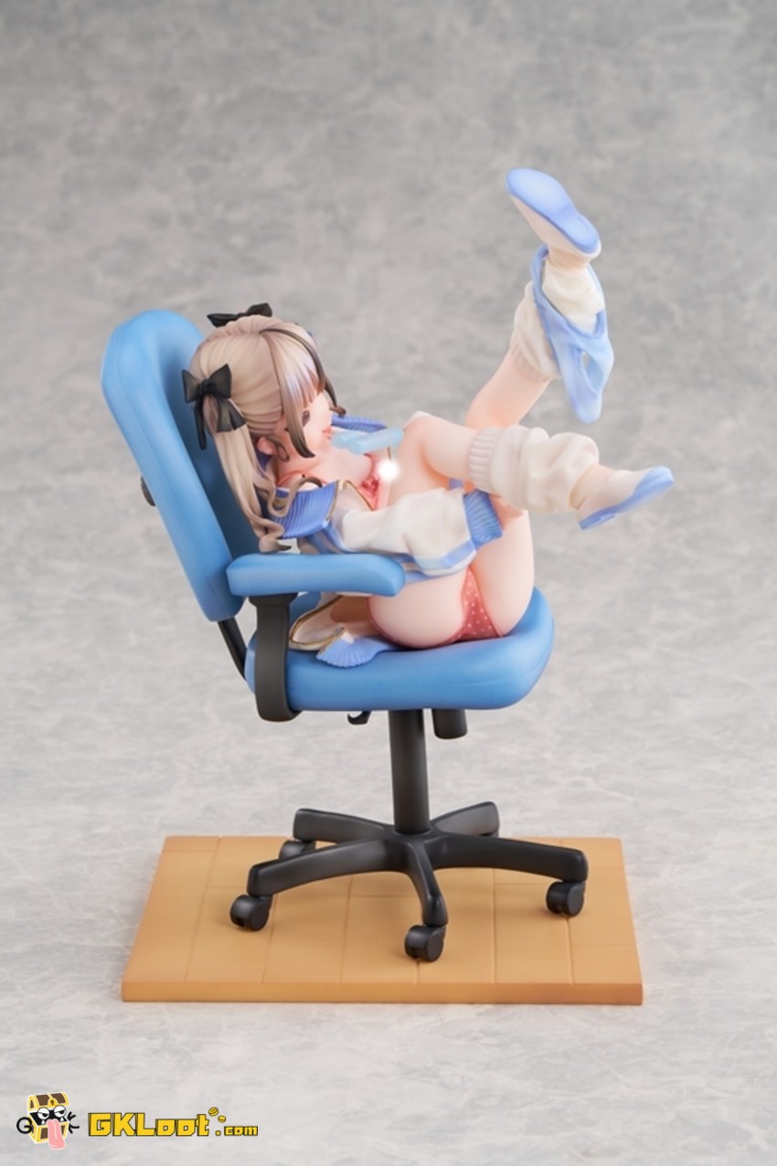 HOTVENUS Studio 1/6 Original Emika - View 7 HOTVENUS Studio 1/6 Original Emika - View 7
