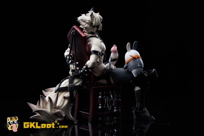YY Studio Zenless Zone Zero Von Lycaon Statue - View 8 YY Studio Zenless Zone Zero Von Lycaon Statue - View 8