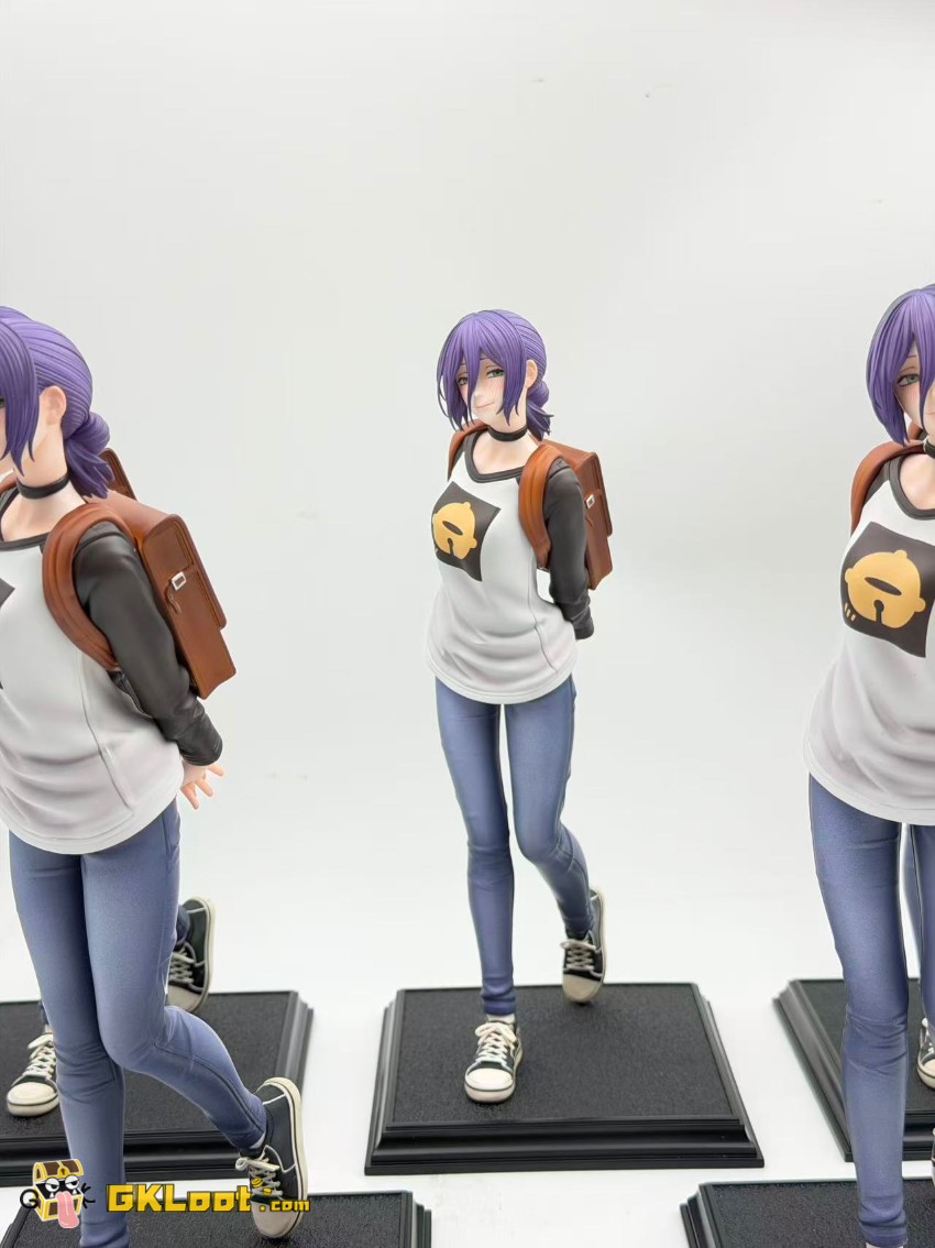 QuietArt Studio 1/6 Chainsaw Man Reze Statue - View 2 QuietArt Studio 1/6 Chainsaw Man Reze Statue - View 2