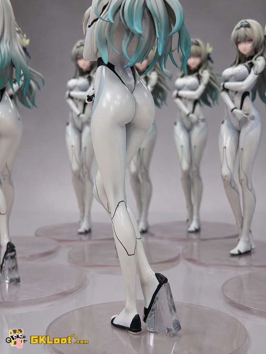 Love Holic Studio Honkai: Star Rail Firefly Statue - View 3 Love Holic Studio Honkai: Star Rail Firefly Statue - View 3