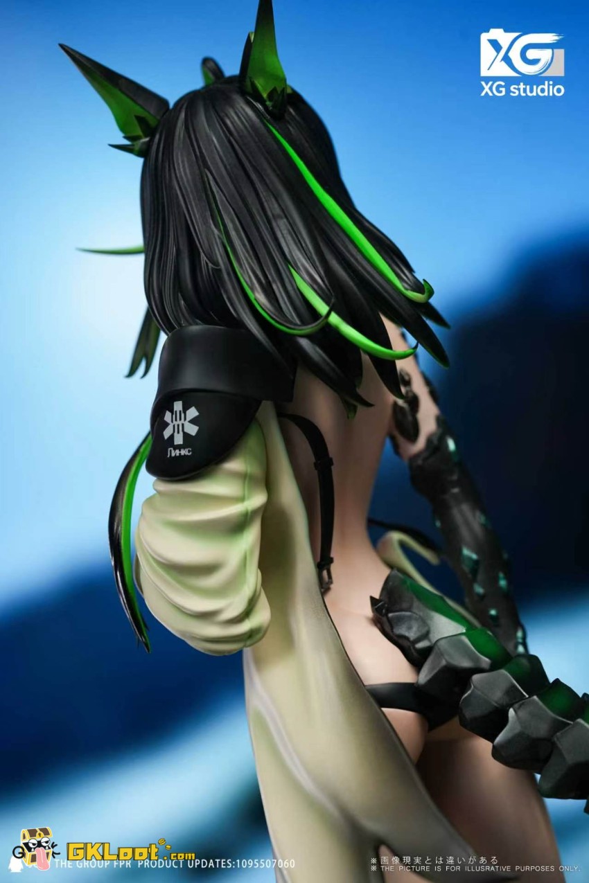 XG Studio 1/6 Arknights Mon3tr Statue - View 5 XG Studio 1/6 Arknights Mon3tr Statue - View 5