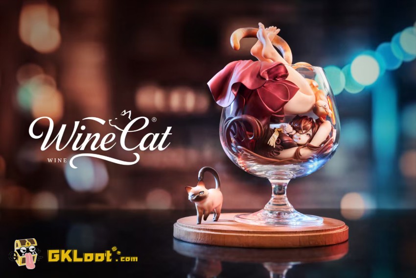 WeArtDoing Studio Original Wine Cat Statue - View 10 WeArtDoing Studio Original Wine Cat Statue - View 10